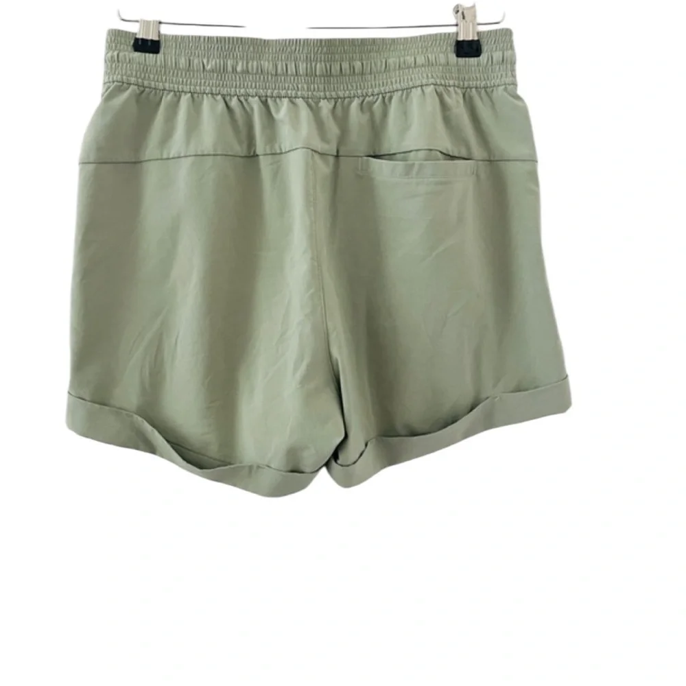 Lululemon Spring Break Away Shorts 3” Sea Moss 8